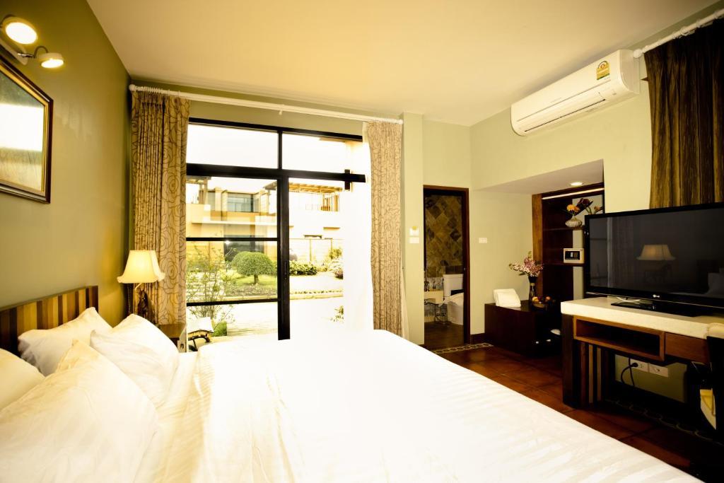 Phukumhom Khao Yai Otel Wangkata Oda fotoğraf