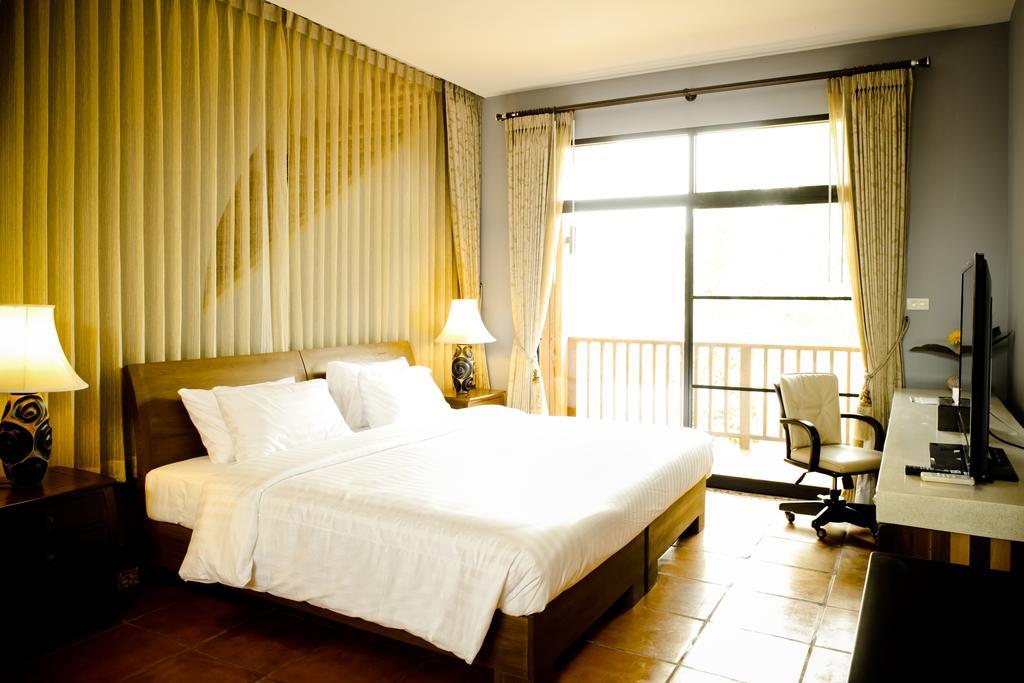 Phukumhom Khao Yai Otel Wangkata Dış mekan fotoğraf