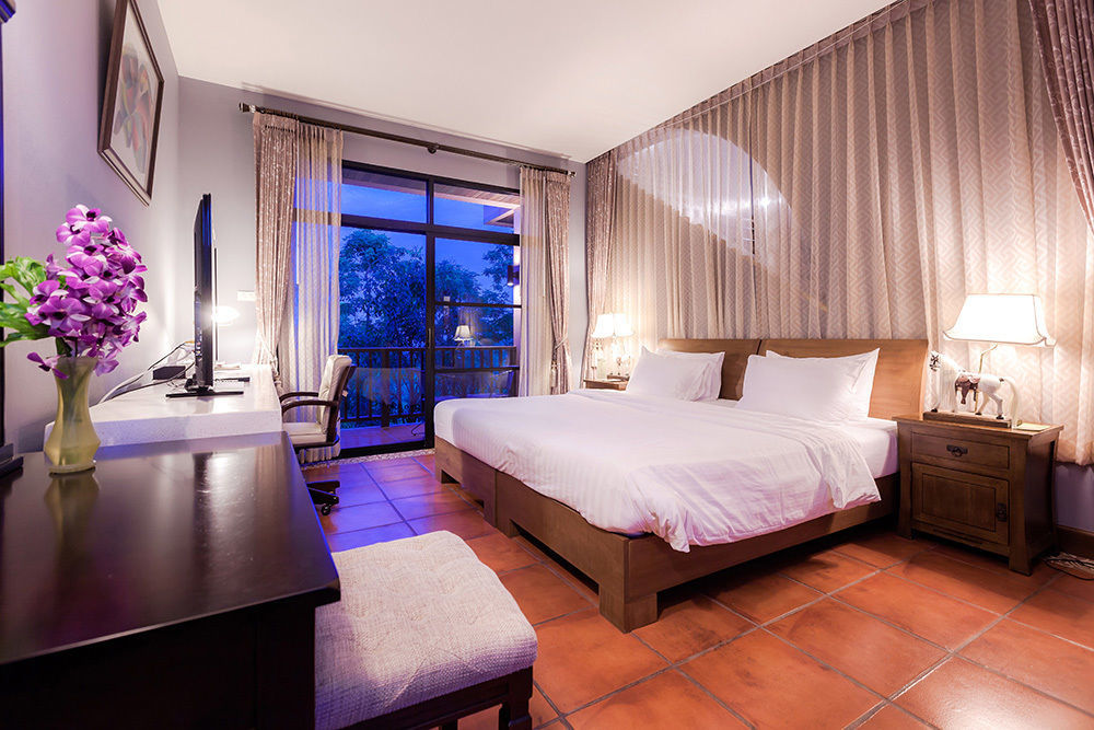 Phukumhom Khao Yai Otel Wangkata Dış mekan fotoğraf