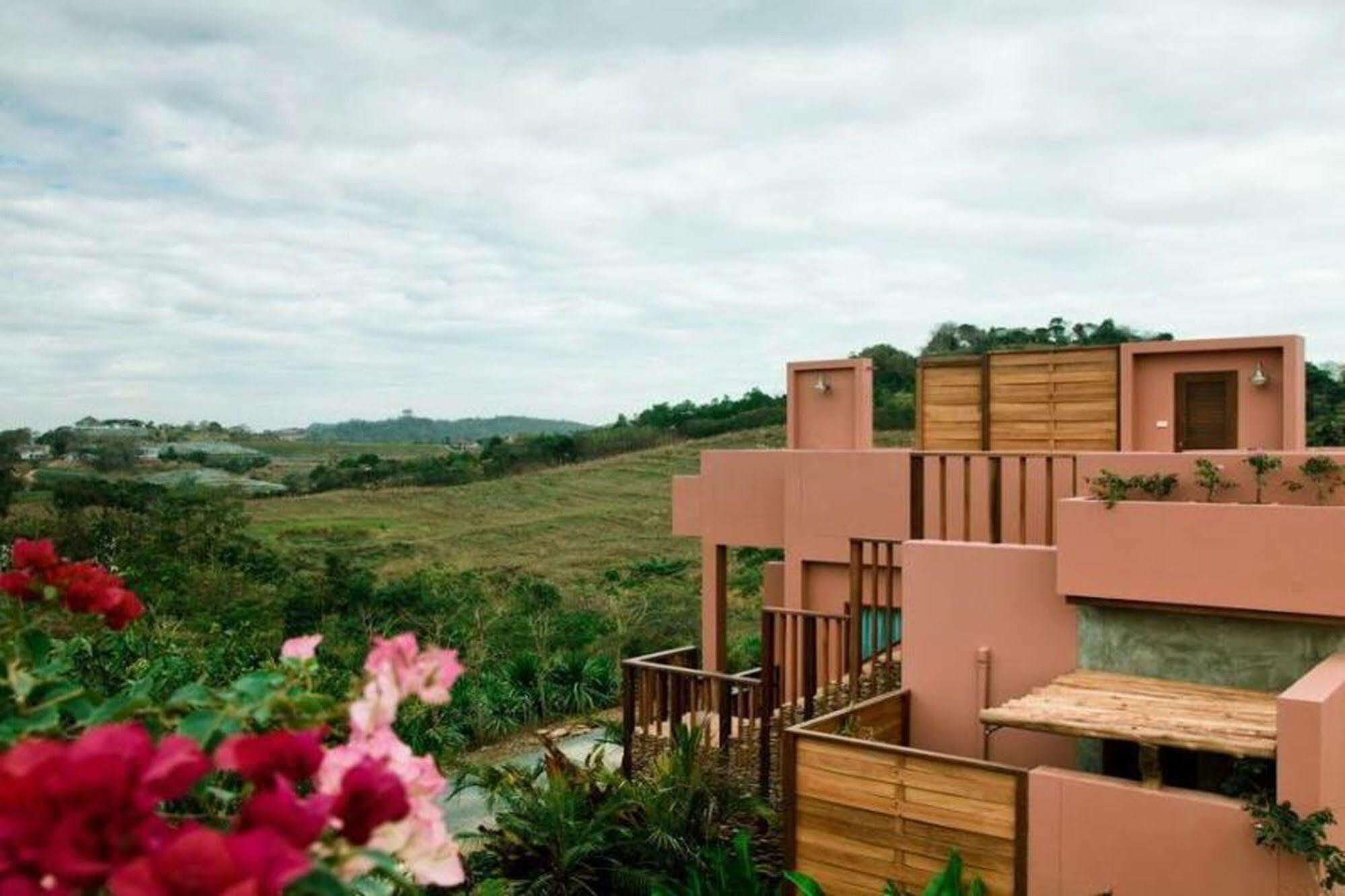Phukumhom Khao Yai Otel Wangkata Dış mekan fotoğraf