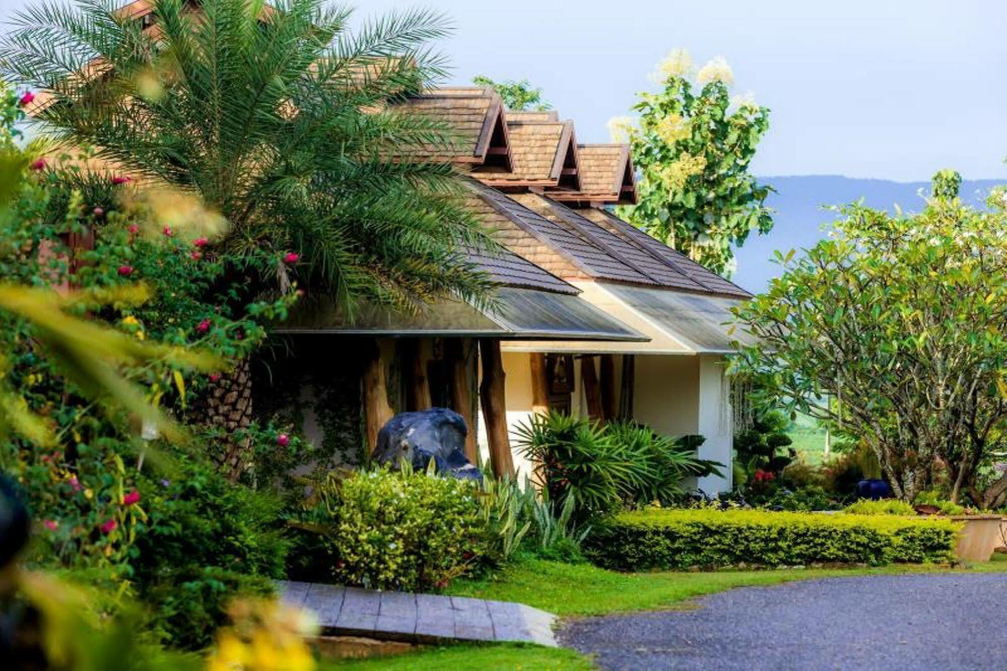 Phukumhom Khao Yai Otel Wangkata Dış mekan fotoğraf